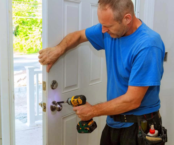 Lock Repair & Replacement